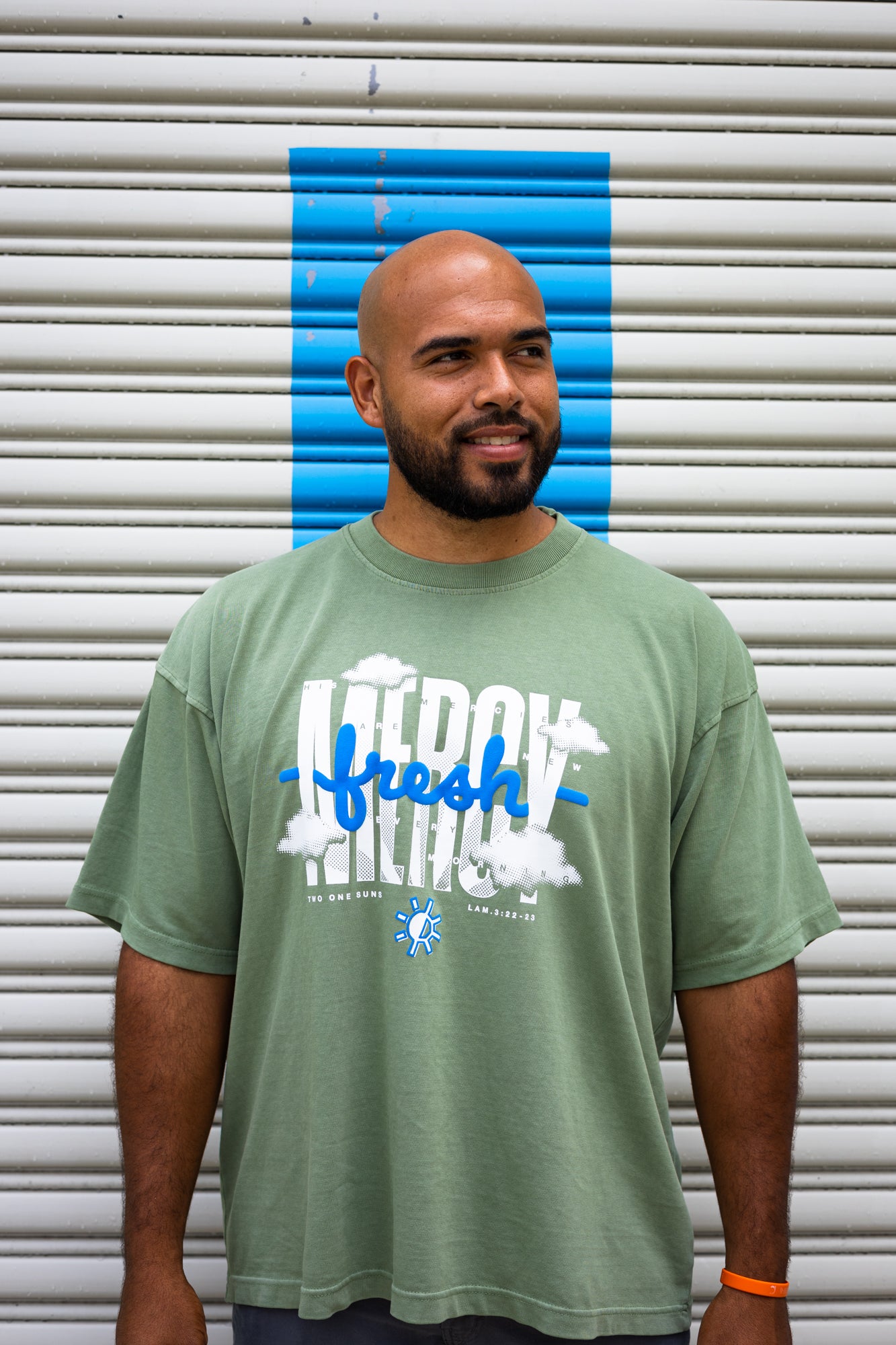Fresh Mercy] Oversized T-shirt - Green – Two One Suns